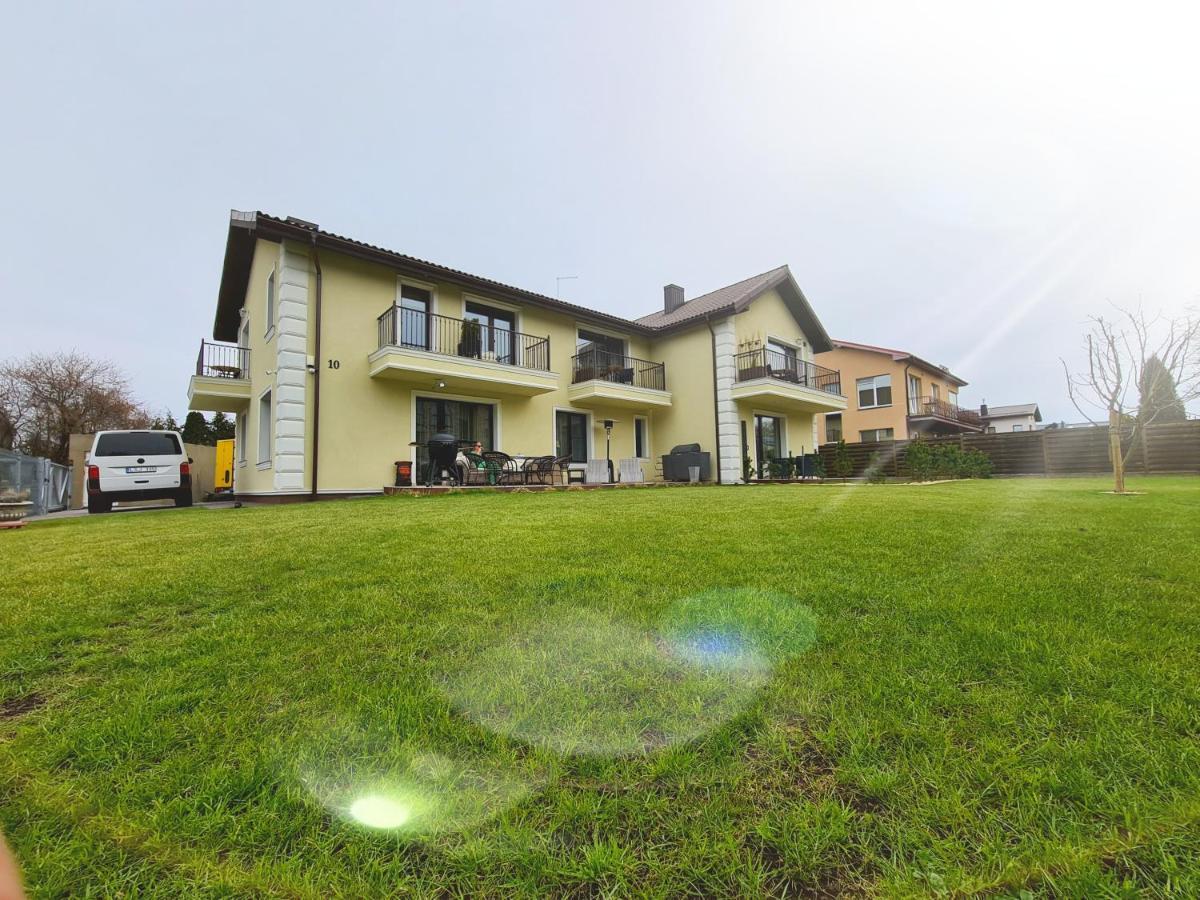 Sakura_Inn Palanga Buitenkant foto