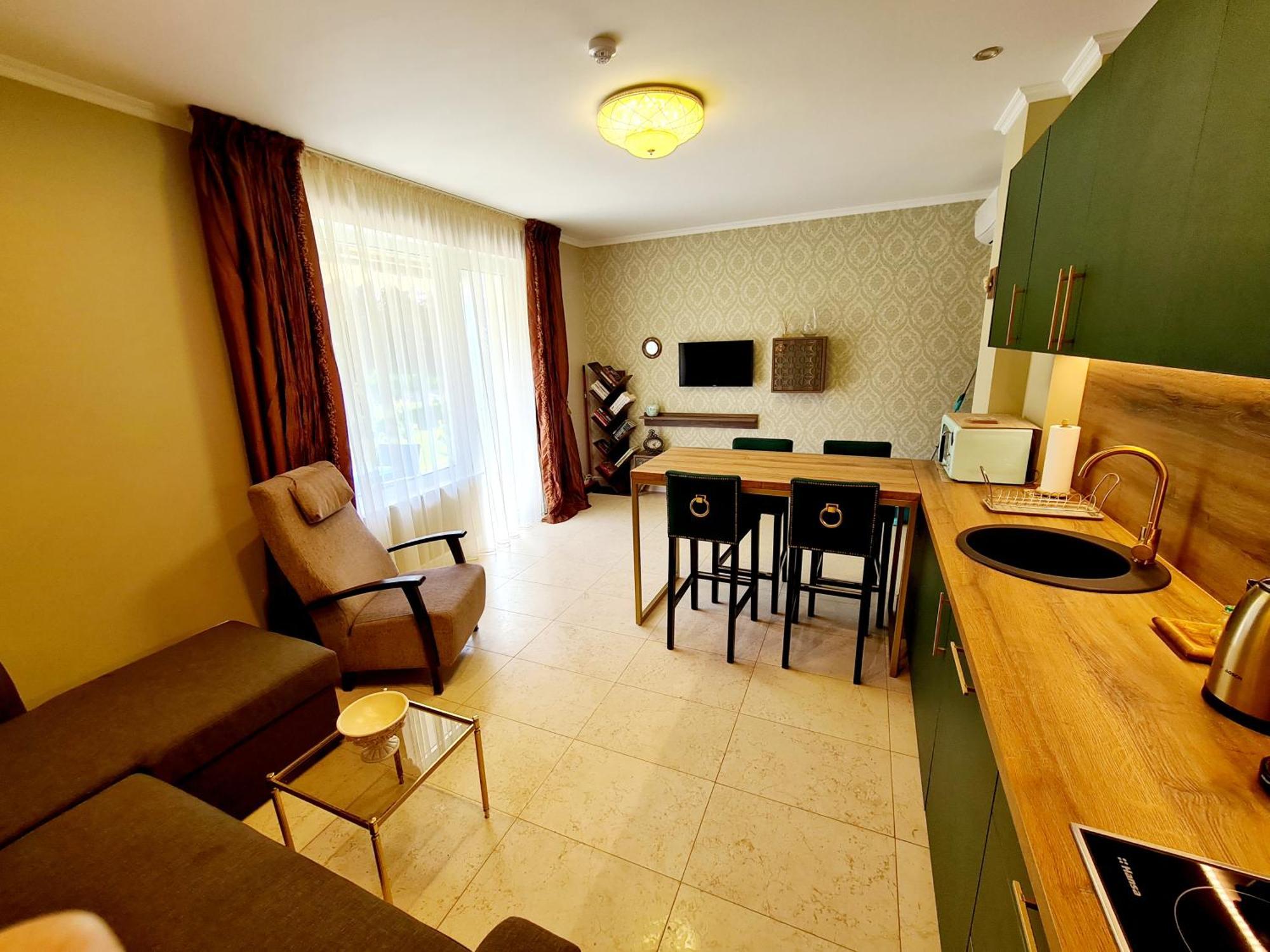 Sakura_Inn Palanga Buitenkant foto